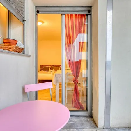 Close To Hyper Amenities شقة نيس